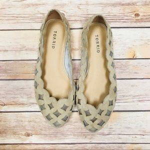 Torrid scalloped mesh ballet flats- Size 8W